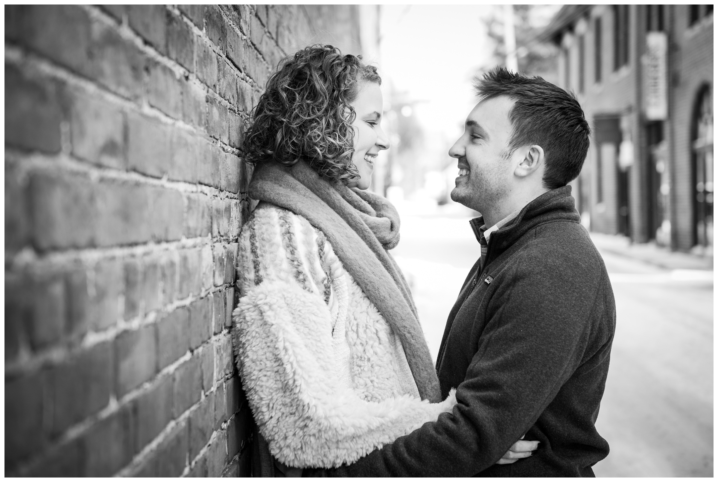winter engagement photos in brick alley in the Short North area of Columbus, Ohio