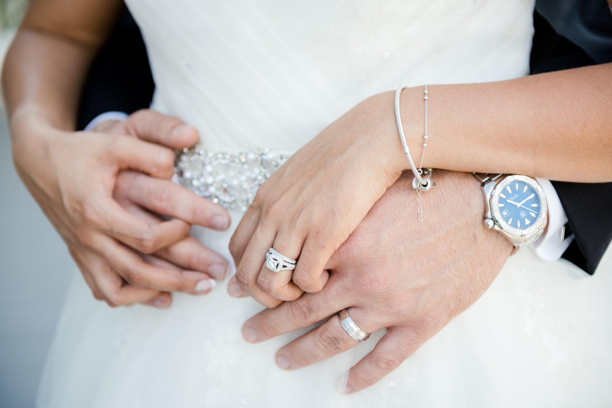 husband and wife wedding photographers in Columbus Ohio