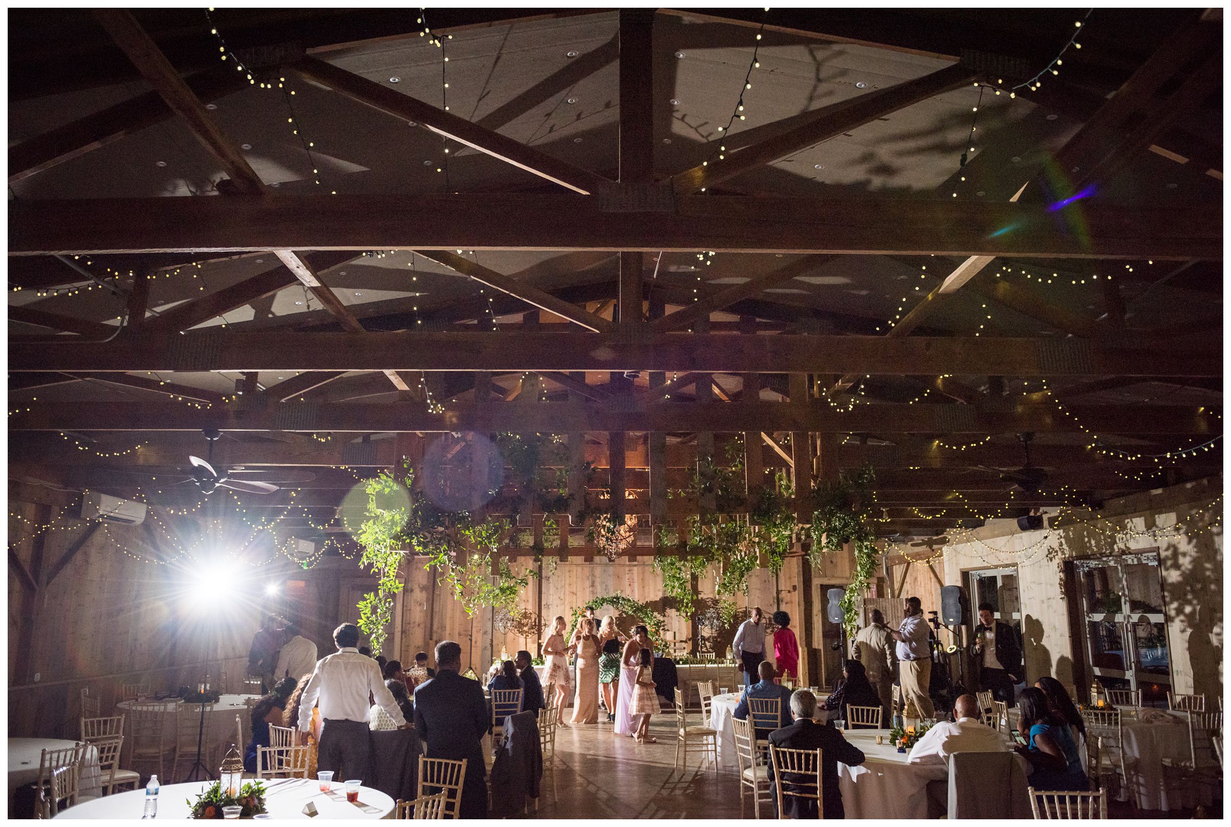 rustic barn wedding photos by columbus wedding photographer