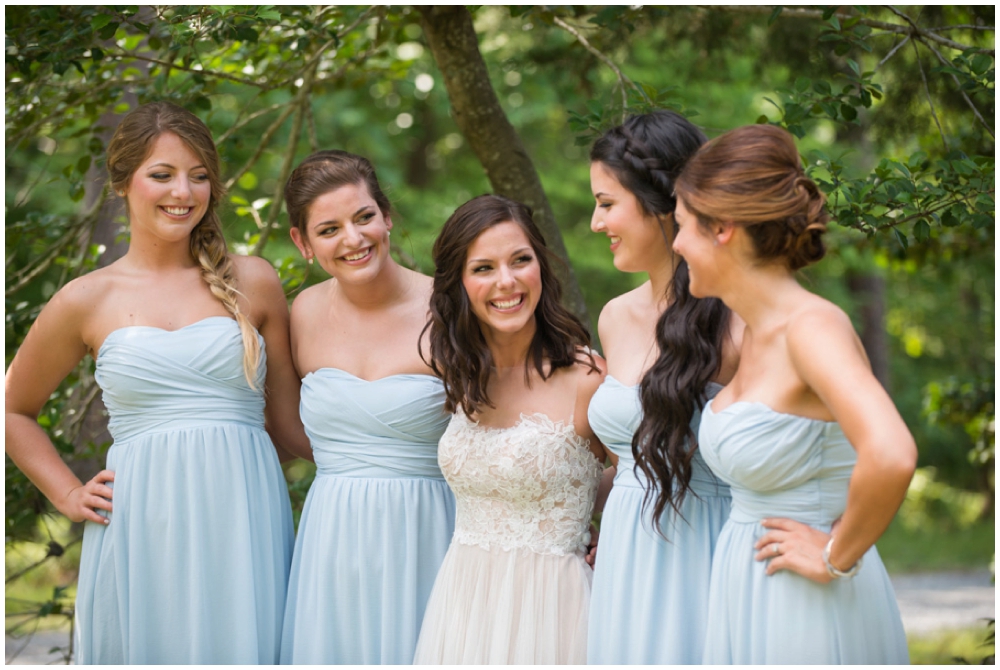 bride with bridesmaids