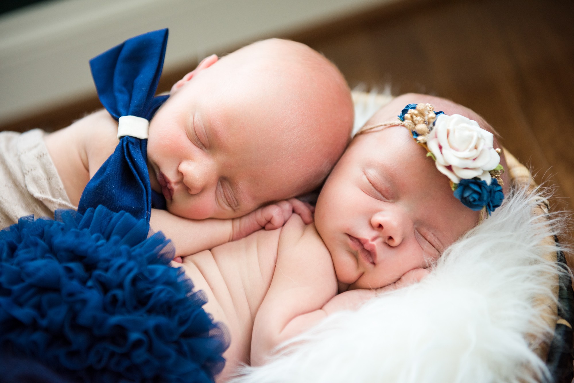 central ohio twin newborn photography