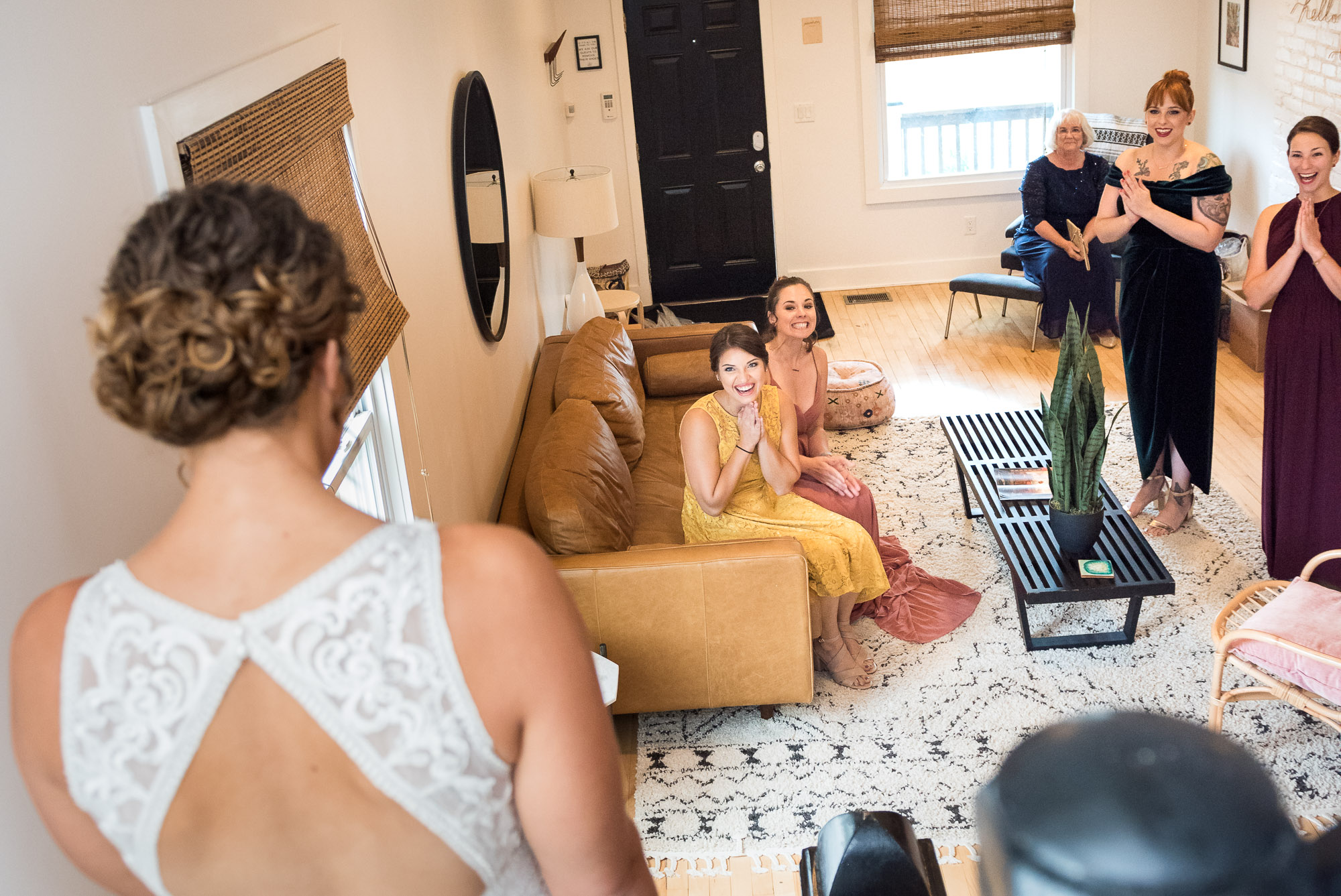 candid photojournalistic Ohio wedding photographer